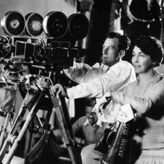 О кино буквами