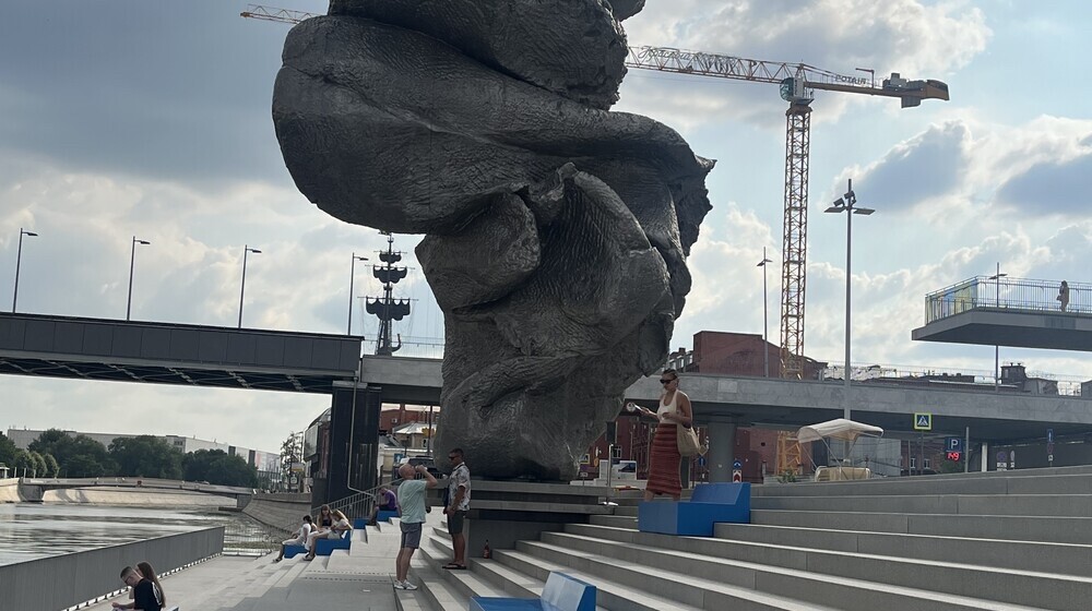 Арт, искюсство, музэи, галерэи, художественные практики, интерпретации