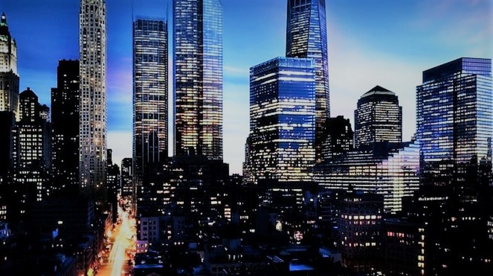 Девушки в городе