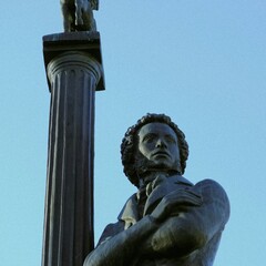 Голос Онегина