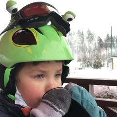 Читать братьям