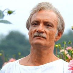 Георгий Данелия