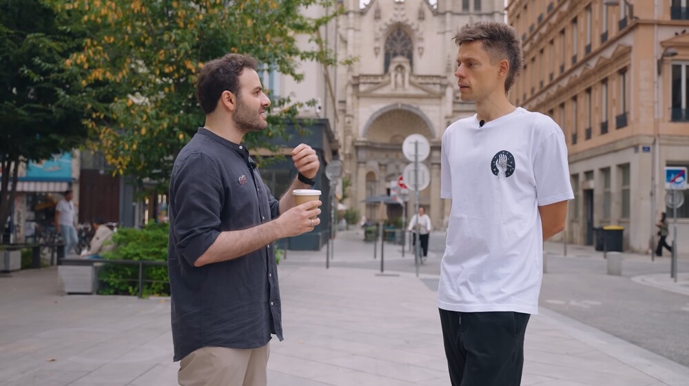 Из выпуска "Невероятный разговор о книгах" Дудя с Арменом Захаряном "Армен и Фёдор"