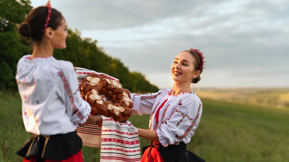 Фольклористика