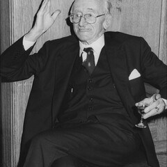 Хайек Фридрих