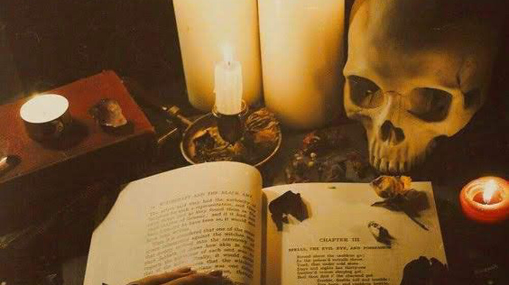 Мистика и триллеры