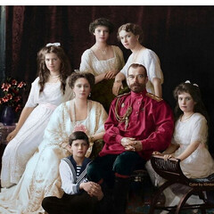 Кровавым пожаром зарделась заря…