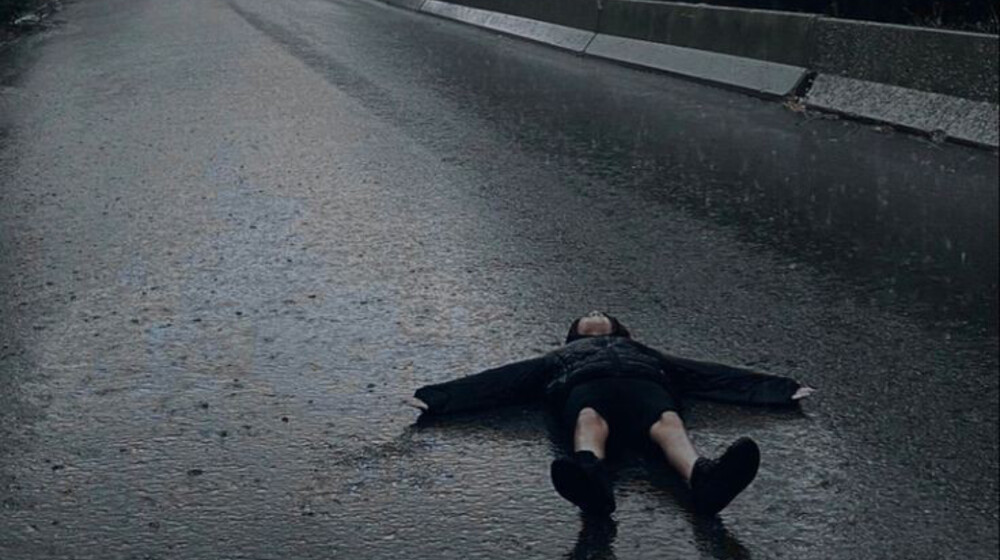 Детективы (侦探）