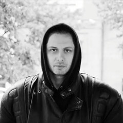 Михаил Елизаров