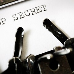 Да ты шпиён!