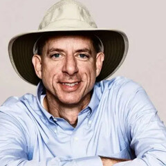 Джон Стрелеки 