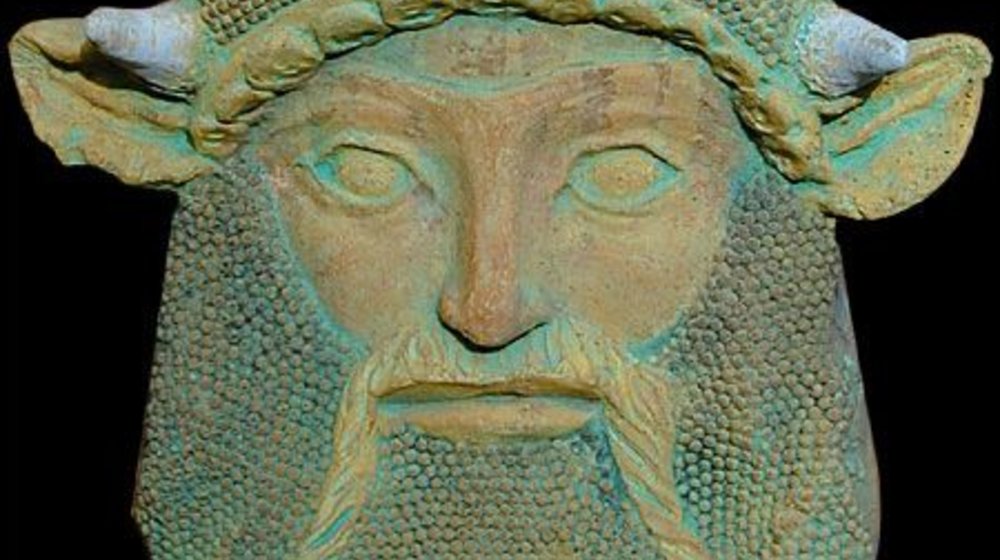 Мифология и история