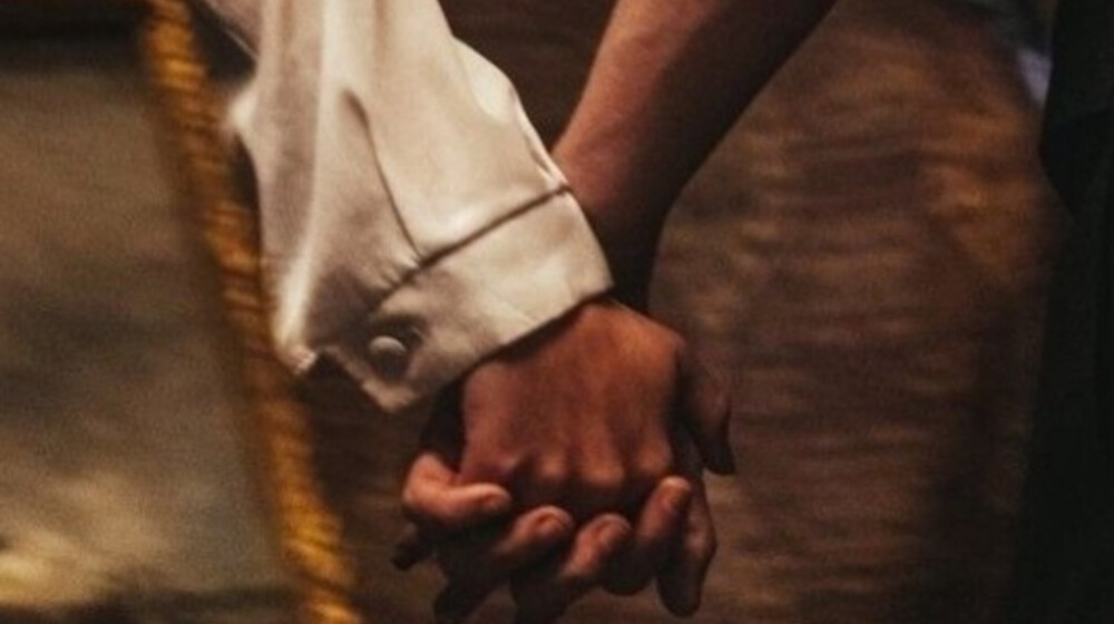 Романы без +18