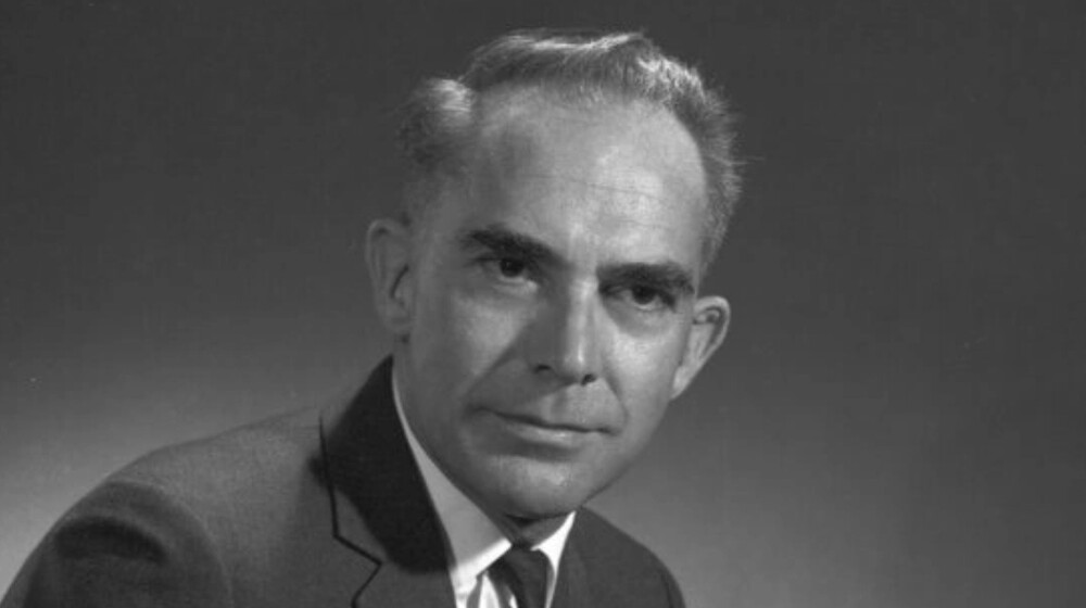 Клиффорд САЙМАК