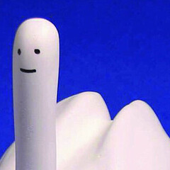 Я — взрослый человек игнорирующий реальность