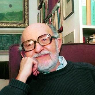 Милош Мацоурек