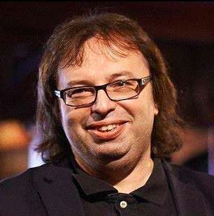 Александр Кушнир