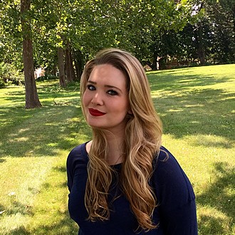 Сара Дж. Маас