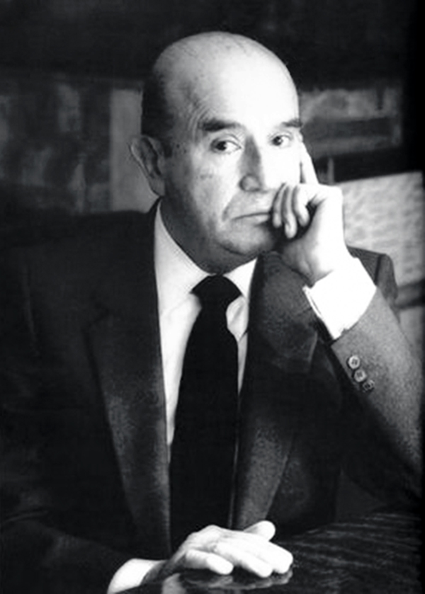 José Luis Martínez