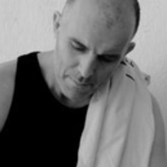 Кристофер Макдугл