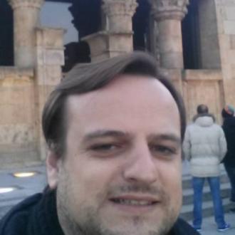 Фернандо Доглио