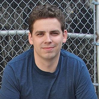 Макс Брэльер