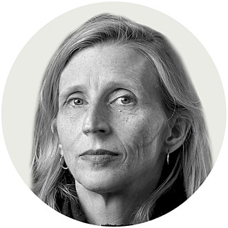 Эллен Барри