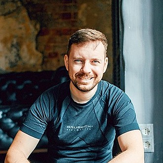 Алексей Пехов