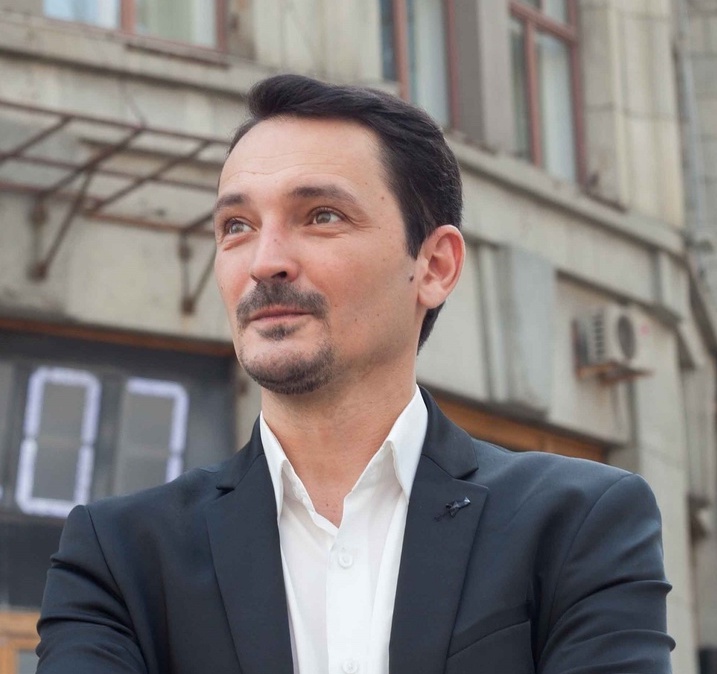 Виктор Вахштайн