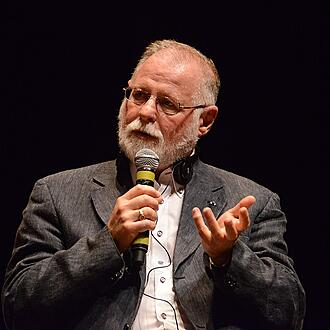 Альберто Мангель