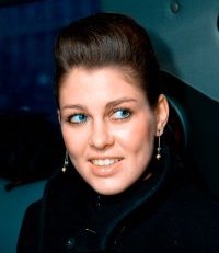 Женя Донова