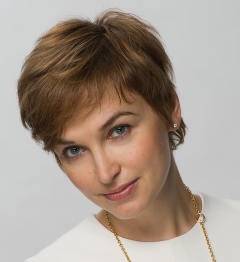 Карина Добротворская