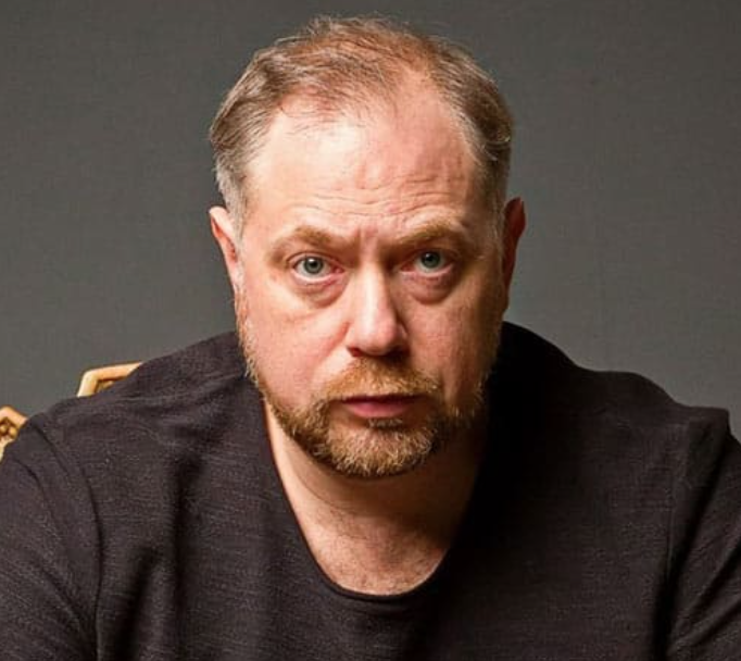 Борис Хасанов