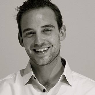 Жоэль Диккер