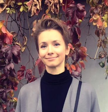 Яна Арькова