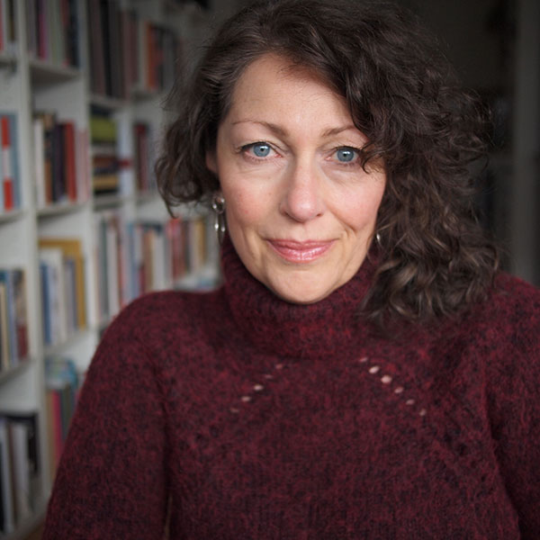 Элисабет Осбринк