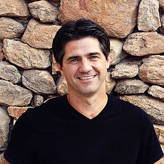 Джошуа Беккер