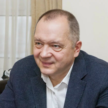 Дмитрий Серов
