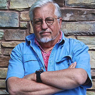 Дэн Симмонс