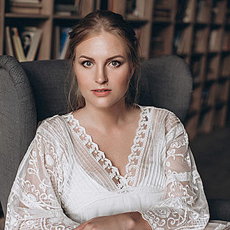 Юлия Полывяна