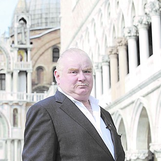 Питер Акройд