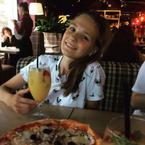 Вика Комарова