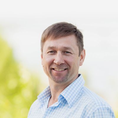 Андрей Булатов