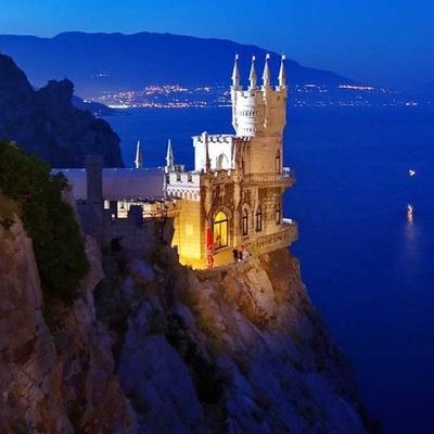 Дом В-Крыму