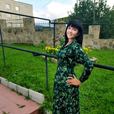 Юля Третьякова