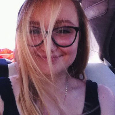 Аня Позднякова