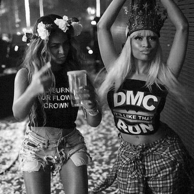 Маня Шиянова