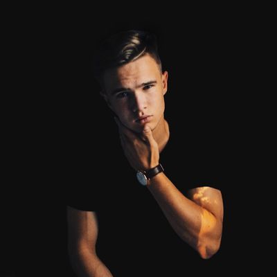 Артем Разинков