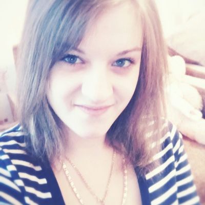 Надюша Якушева