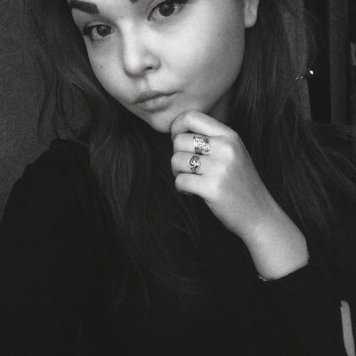 Вика Елизарова